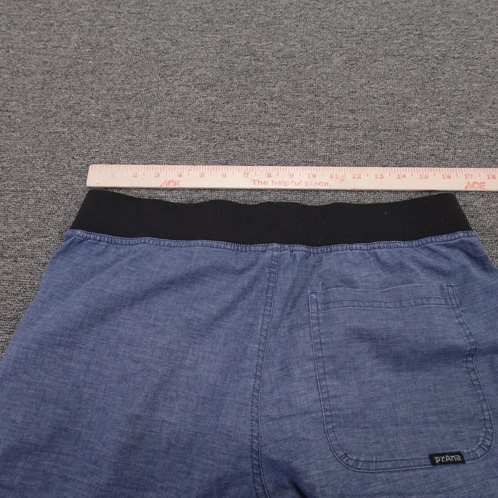 PrAna Bermuda Shorts Mens 33 Blue Chambray Elastic Waist 11 Inseam Casual Summer